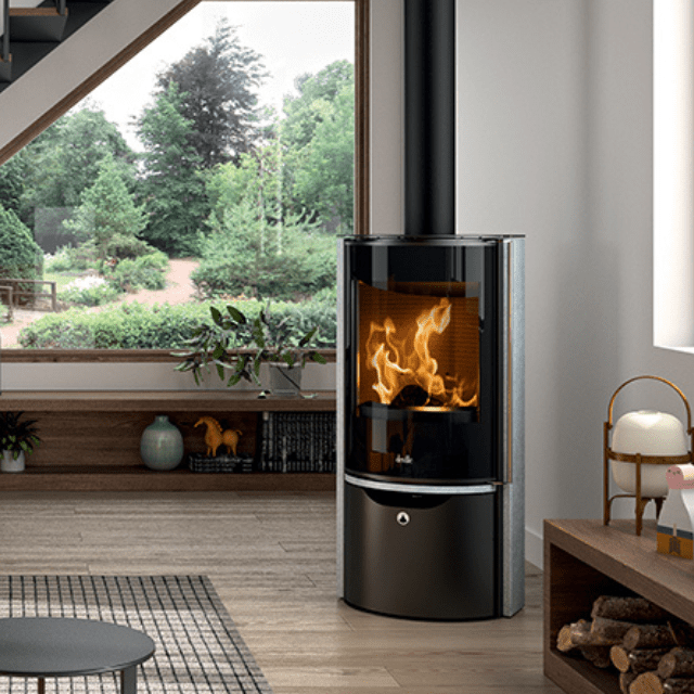 Poêle Eguzki serpentine Deville